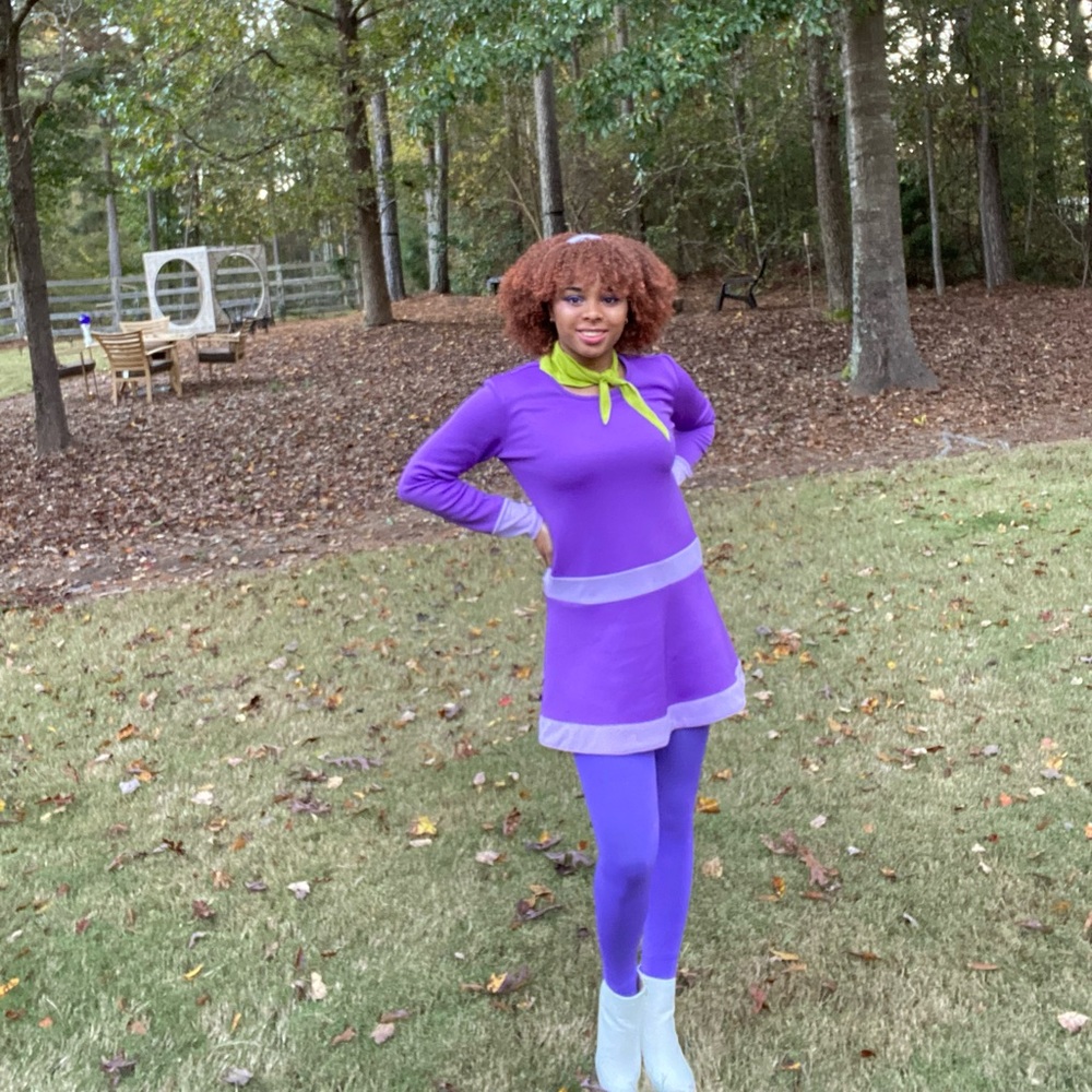 Daphne Scooby doo costume adult standard size. Headband, scarf, and dress. Burnt